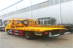 金秀附近拖车救援搭电